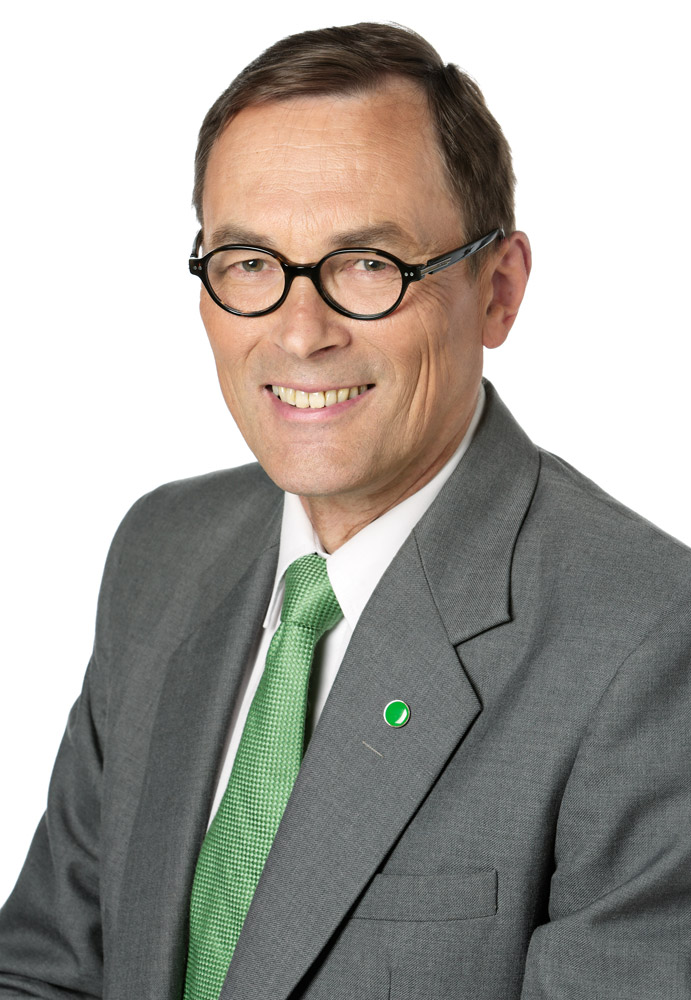 tuominen_hannu_rintakuva_web